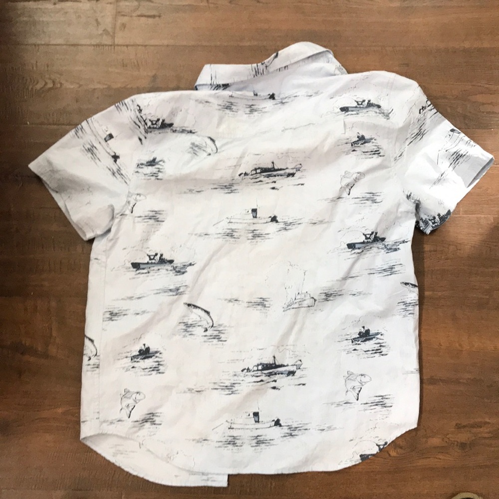 Patterned button up - Picture 4 of 4